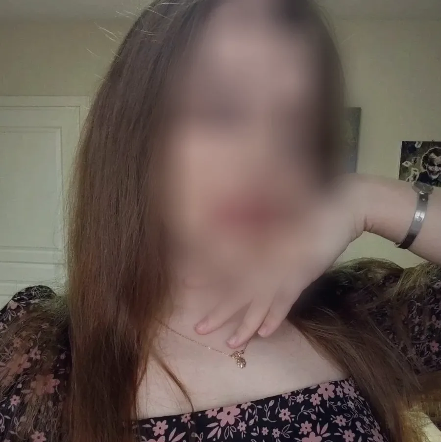 Frieda, 24